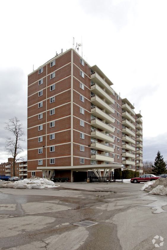Primary Photo - Dublin Street Apartments