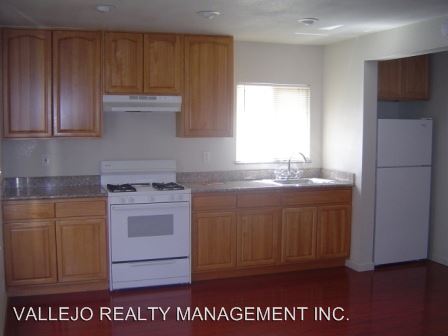 Building Photo - 827 Pennsylvania St