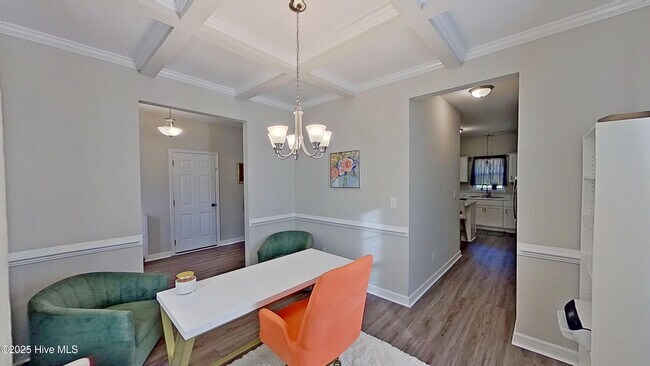 Building Photo - 1003 Marston Dr