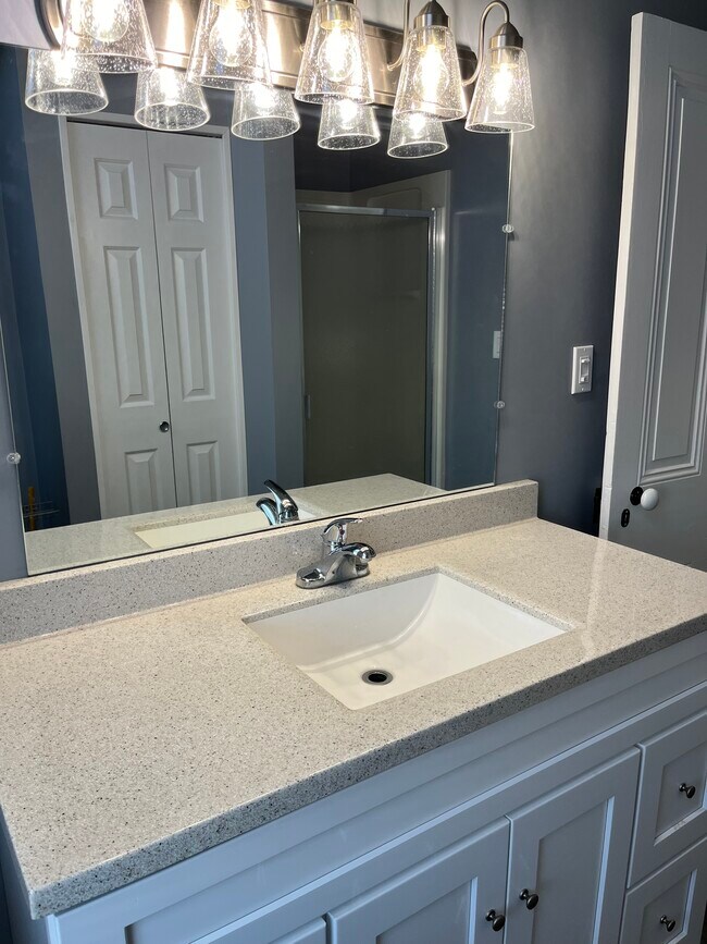 Bathroom 7’6”x9’ - 322 Main St