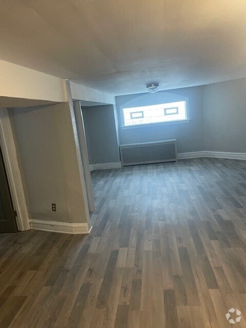 Building Photo - 6202 S Karlov Ave
