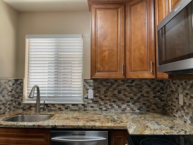 Photo - 36875 Sycamore St Townhome