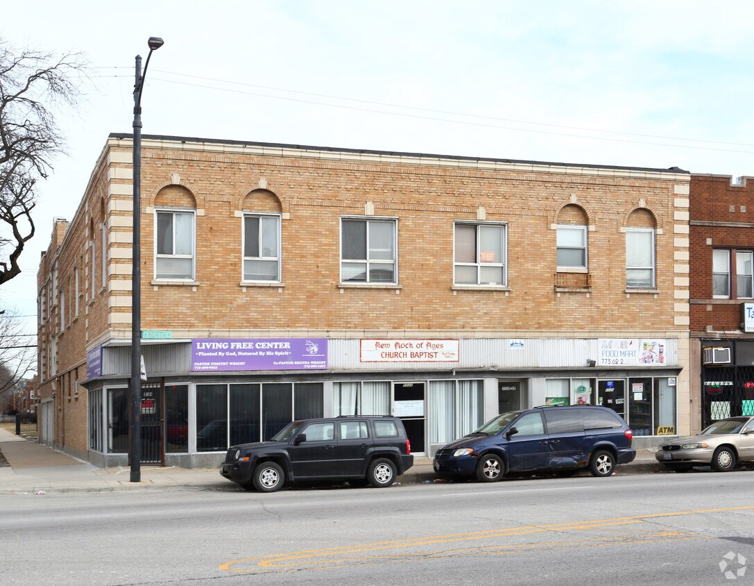 Foto del edificio - 5520-5524 W North Ave