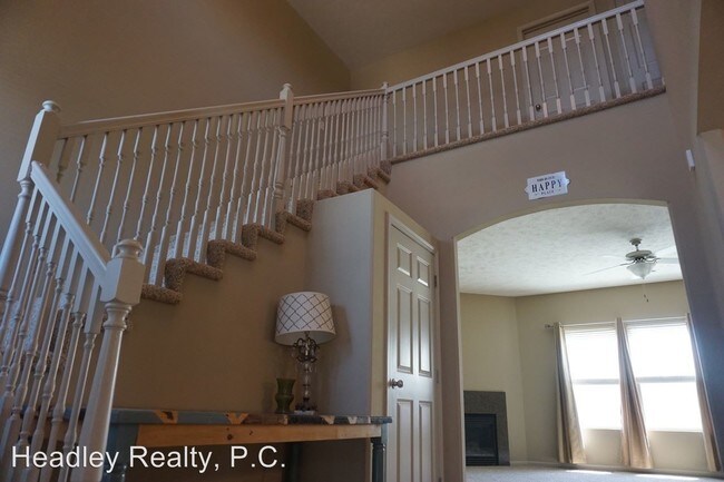 Foto del edificio - 5 br, 4 bath House - 4303 Edgerton Dr