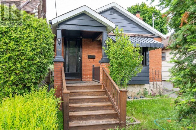 Photo du bâtiment - 97 Harding Blvd