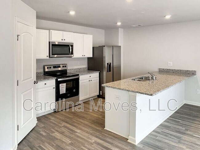 Foto del edificio - 667 Farmstead Trail