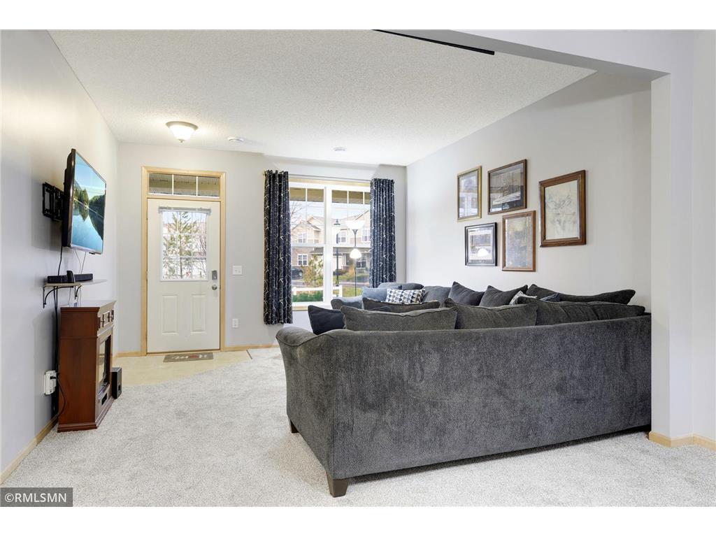 Primary Photo - 15588 Emerald Dr N