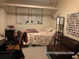 Foto principal - 1630 Commonwealth Avenue