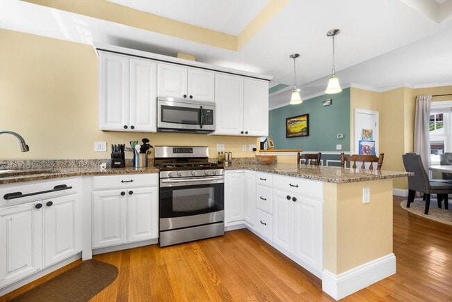 Building Photo - 12 Revere Pl