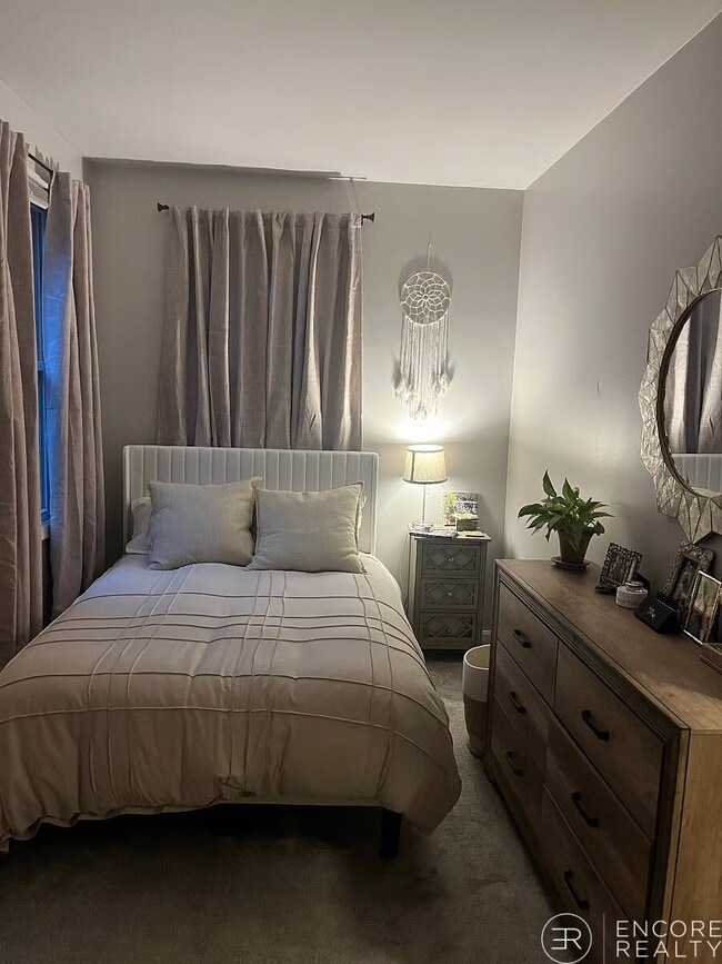 Building Photo - 142 High St