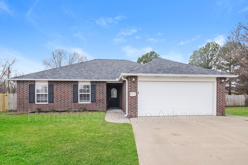613 Magnolia St, Gentry, AR 72734 House Rental in Gentry, AR