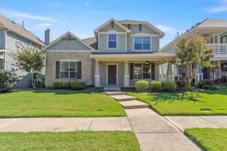 Building Photo - 2606 Kennedy Dr