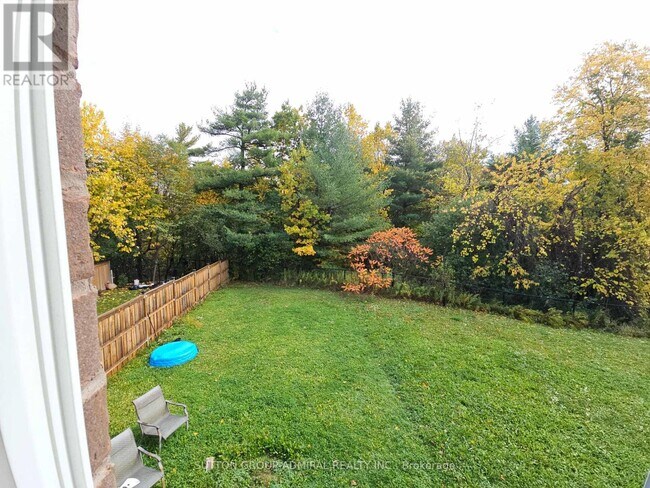 Photo du bâtiment - 63 Collin Ct