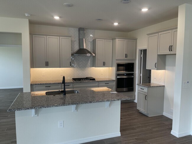 Foto del edificio - 848 Vineyard Rdg Rd