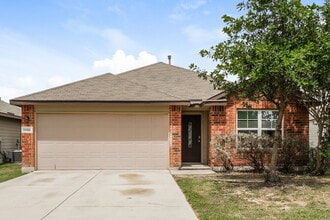 Building Photo - 8806 Double Oak