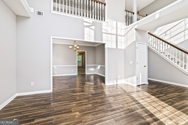 Foto del edificio - 2364 Fallbrook Ct