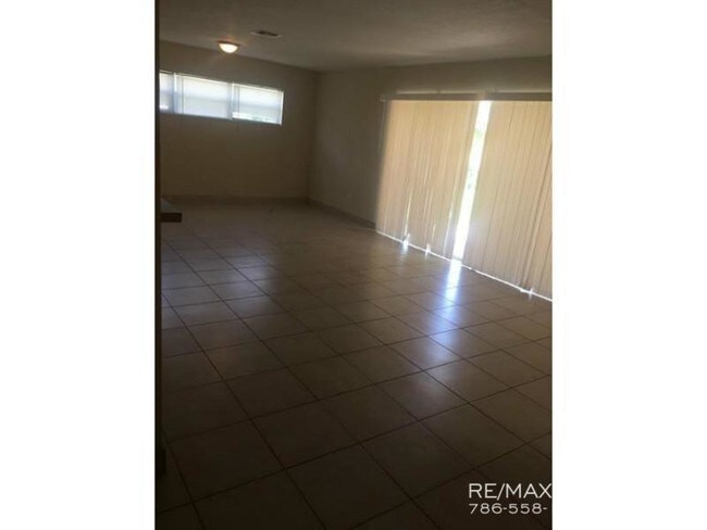 Building Photo - 2041 NW 188th Terrace