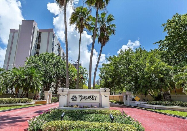 Foto del edificio - 17021 N Bay Rd