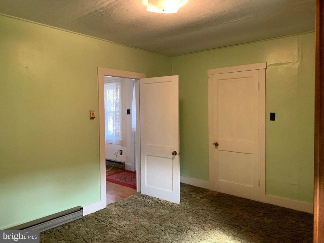 236 Sand Mine Rd, Gore, VA 22637 House Rental in Gore, VA