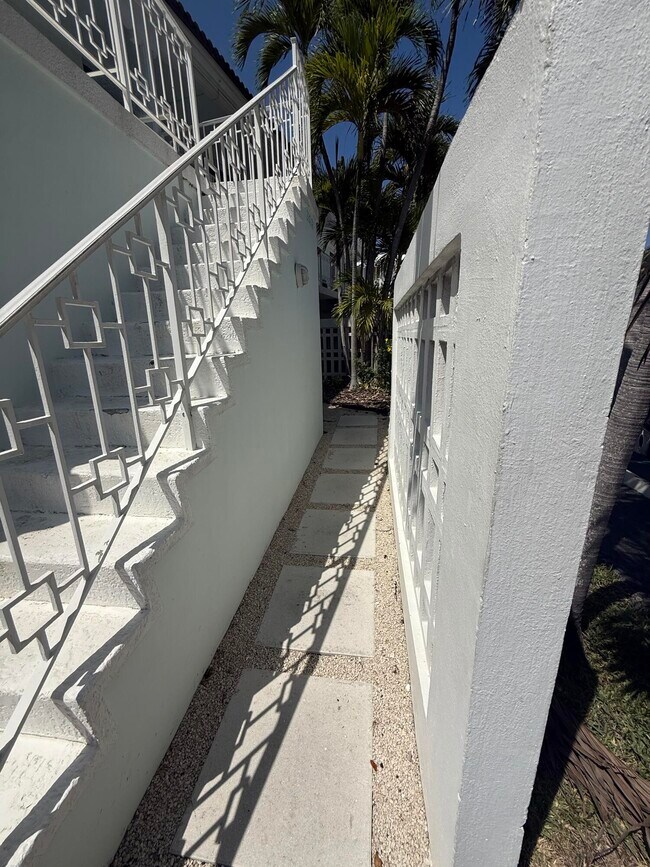Foto del edificio - 2613 NE 28th Ct