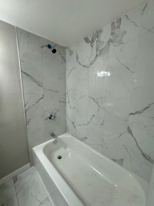 Foto del edificio - 4020 N Scenic Hwy