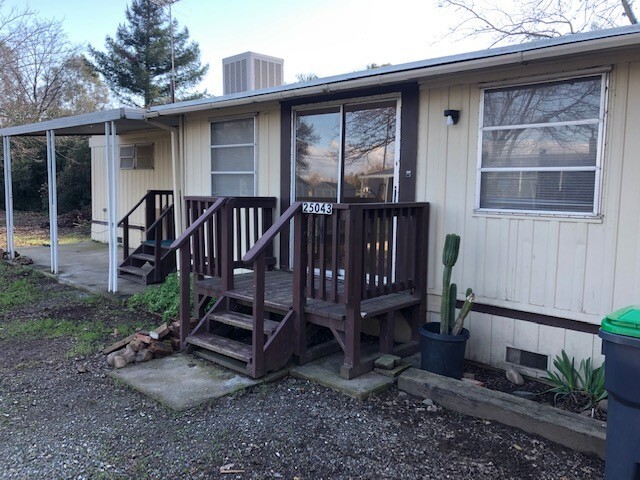 Primary Photo - Affordable 1 Bedroom 1 Bath in Los Molinos