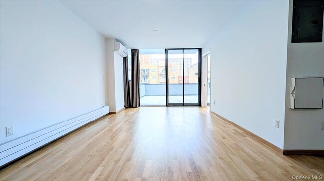 Building Photo - 23-09 Broadway