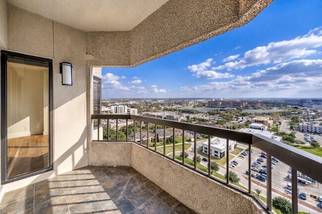 Foto del edificio - 2001 Holcombe Blvd