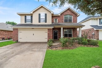 Building Photo - 16127 Spur Canyon Ct
