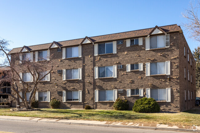 Foto del edificio - Rustic Arms Apartments