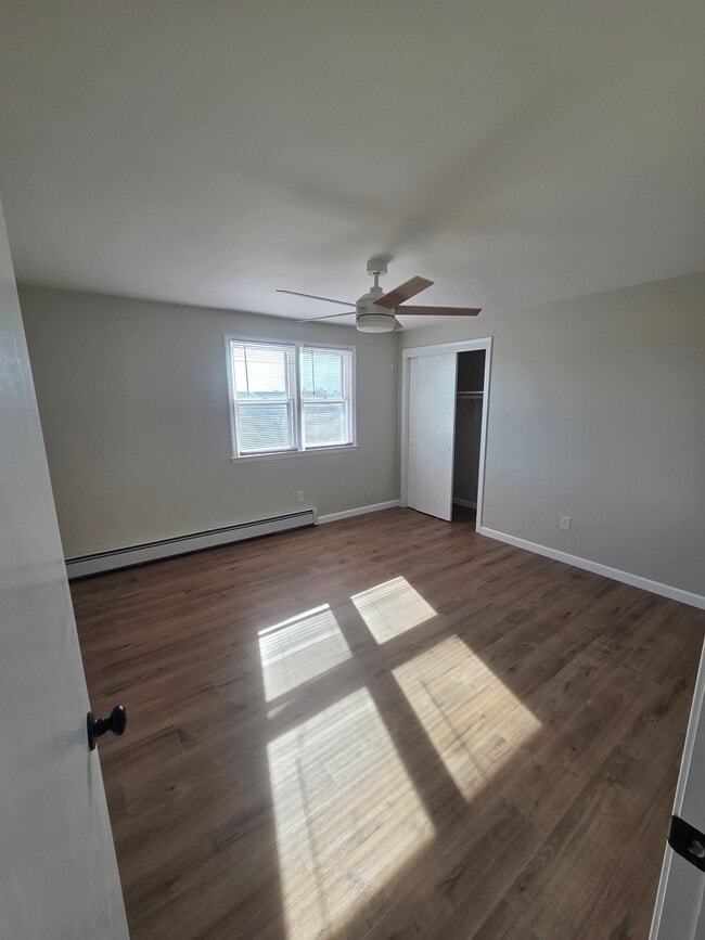 Building Photo - 38 Brown St