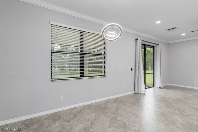 Building Photo - 4260 Raffia Palm Cir