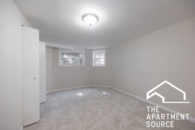 Foto del edificio - 2110 N Avers Ave