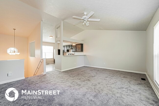 Building Photo - 5727 Sundial Dr