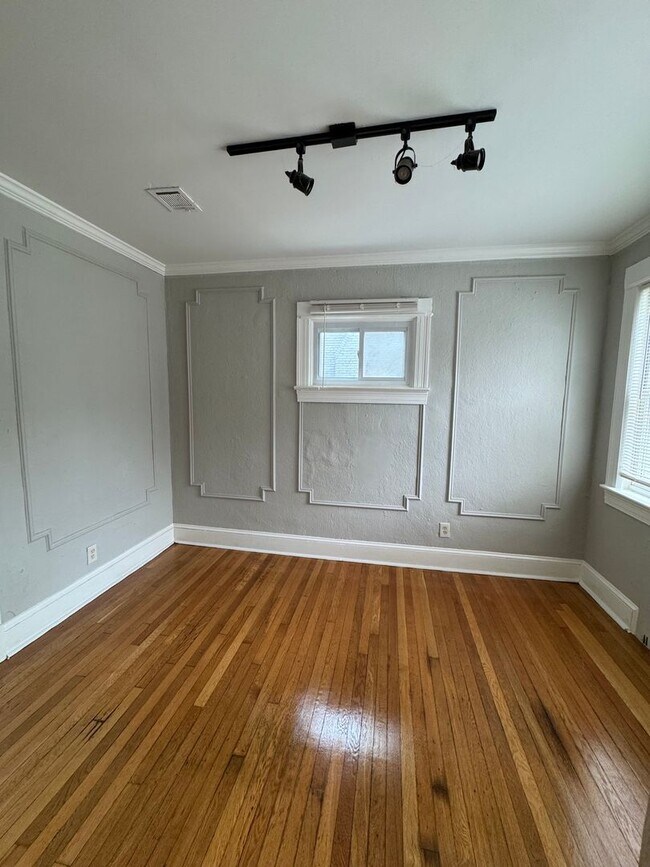 Foto del edificio - 6030 8th St NW