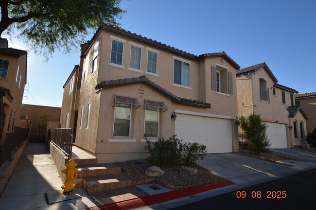 Building Photo - 5647 Merced St
