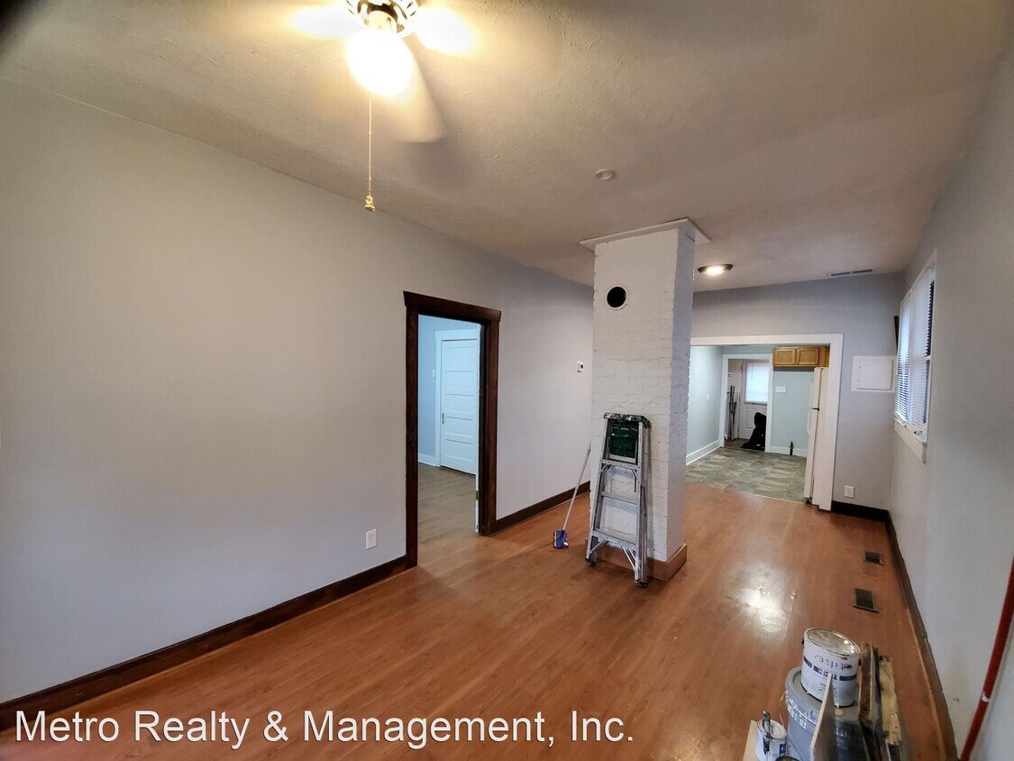 Primary Photo - 2 br, 1 bath House - 2214 S Shelby St