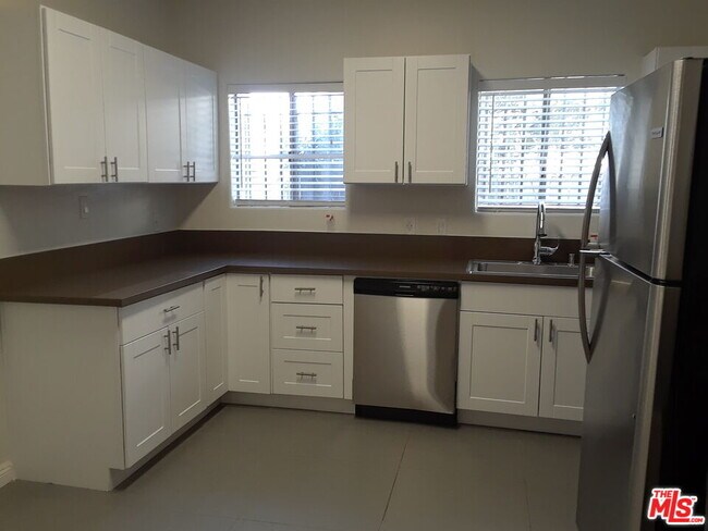 Foto del edificio - 1204 N Citrus Ave
