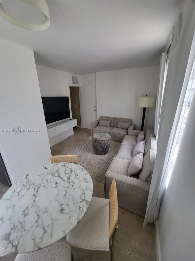 Foto del edificio - 605 Euclid Ave