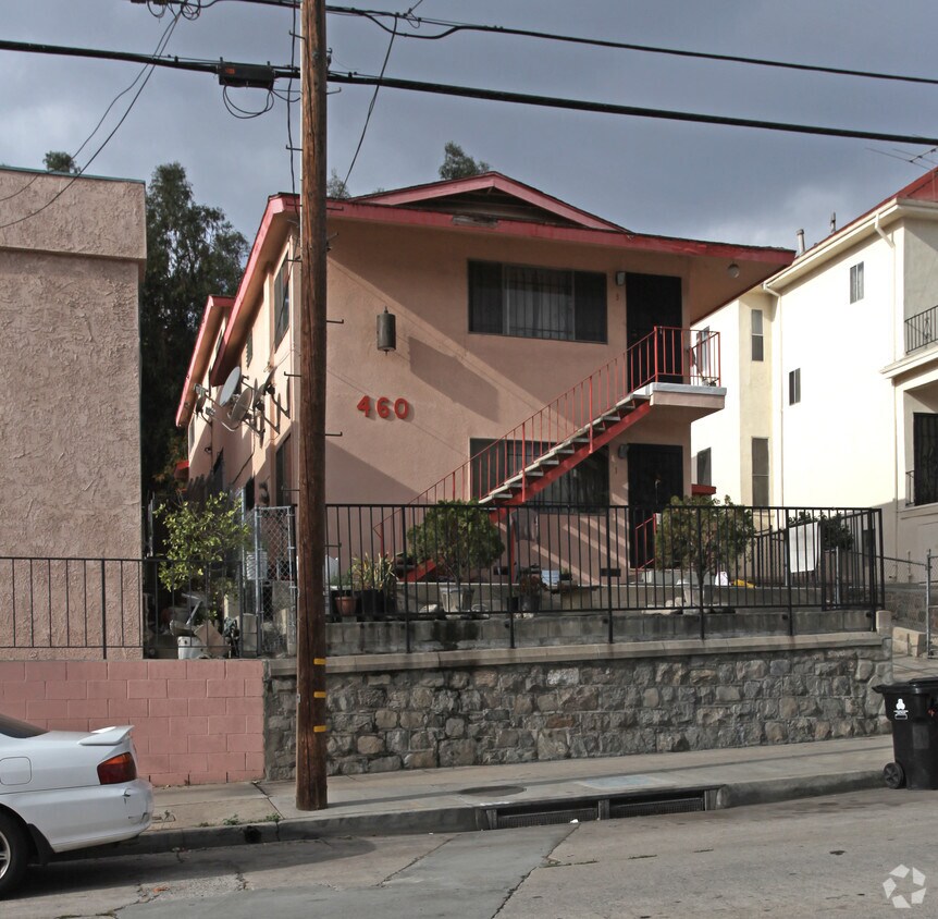 Foto del edificio - 460 Solano Ave