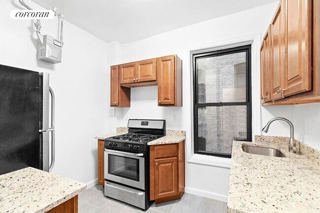 Foto del edificio - 503 W 122nd St