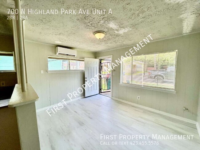 Building Photo - 700 N Highland Park Ave