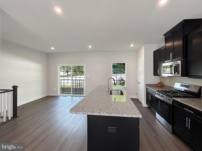 Building Photo - 338 Paca Gardens Ln