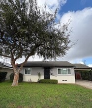 Building Photo - 1843 Santa Fe Ave