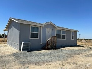 Building Photo - 5645 Rd 236