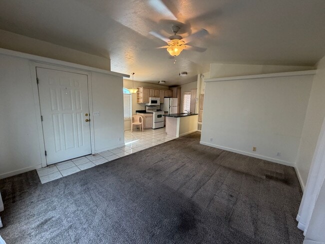 Building Photo - Cozy 1 Bed 1 Bath