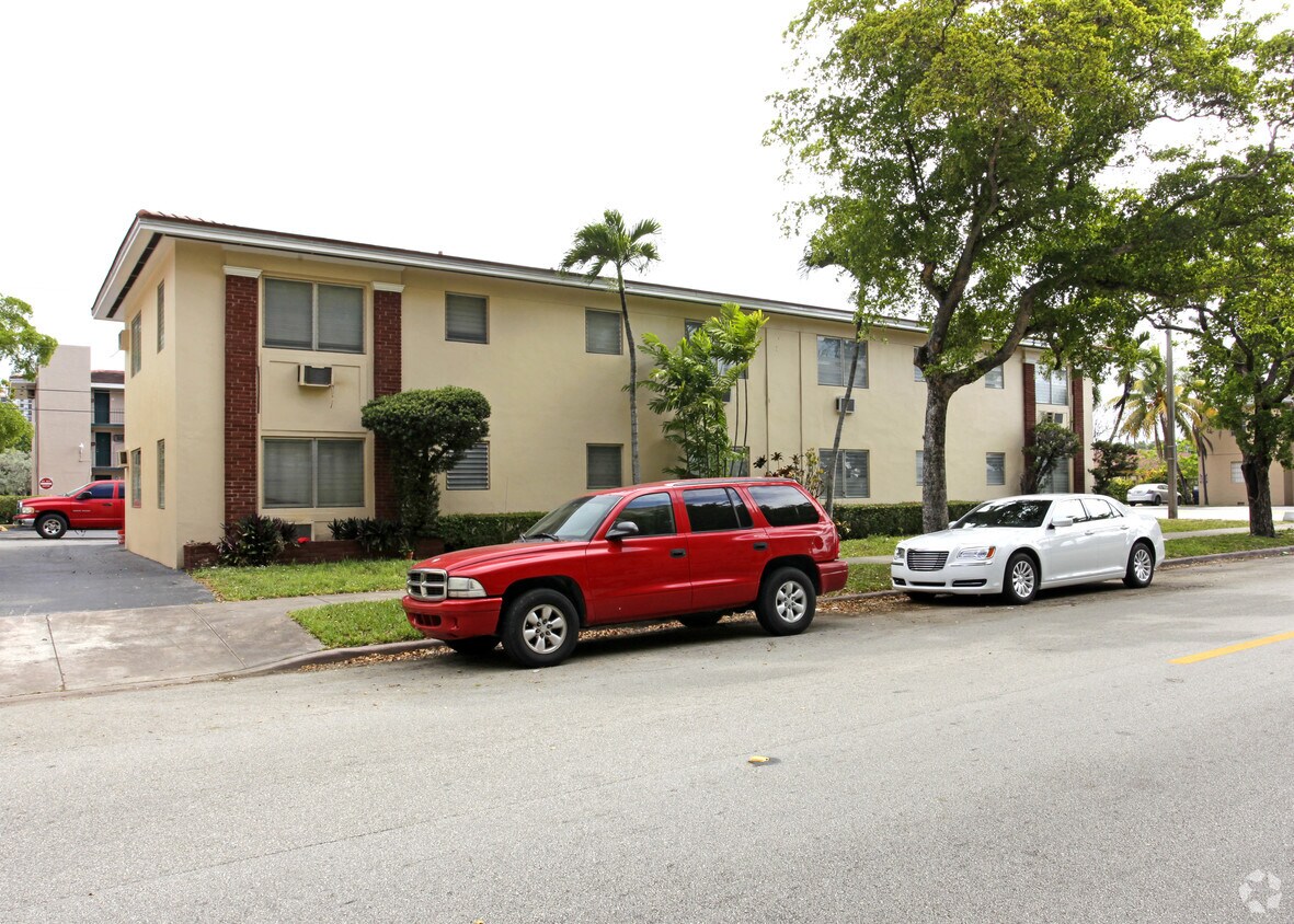 Foto del edificio - 1410 SW 37 Ave