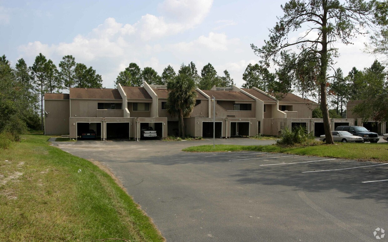 Building Photo - Pine Ridge Terrace Apartments