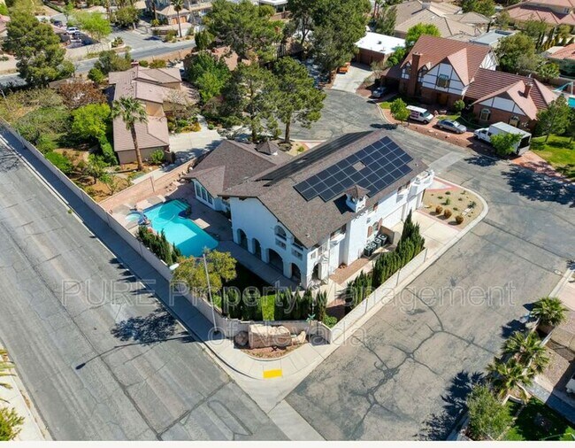 Building Photo - 2741 Tioga Pines Cir