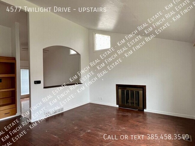 Foto del edificio - 4577 Twilight Dr